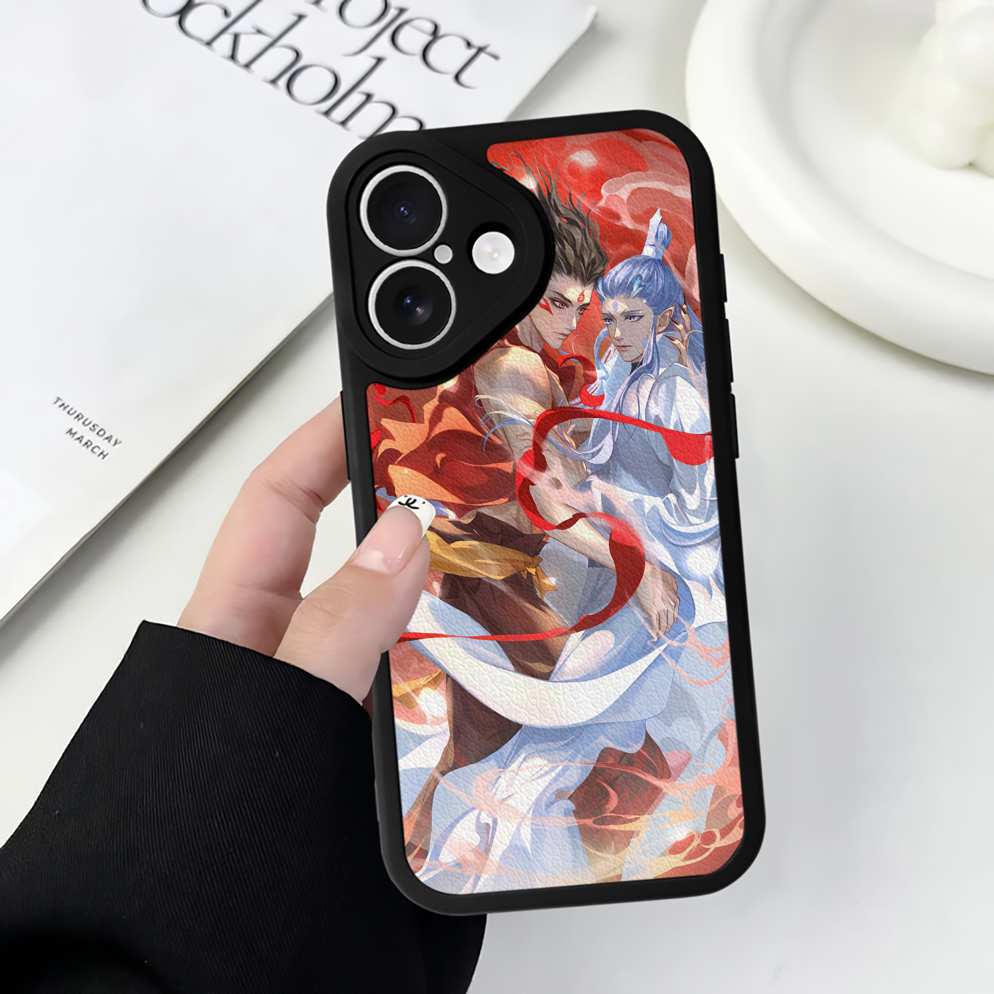 （画像用） Ne Zha 2 ナタ 魔童の大暴れ 【iPhone 16シリーズ対応】シリコンスマホケース（レザー調） 材質：シリコン